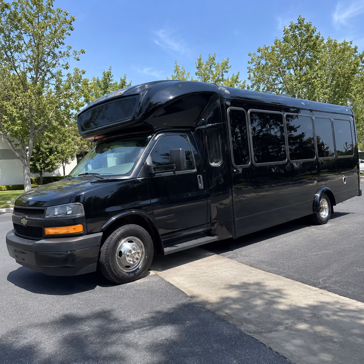 costa mesa 15 passenger party bus